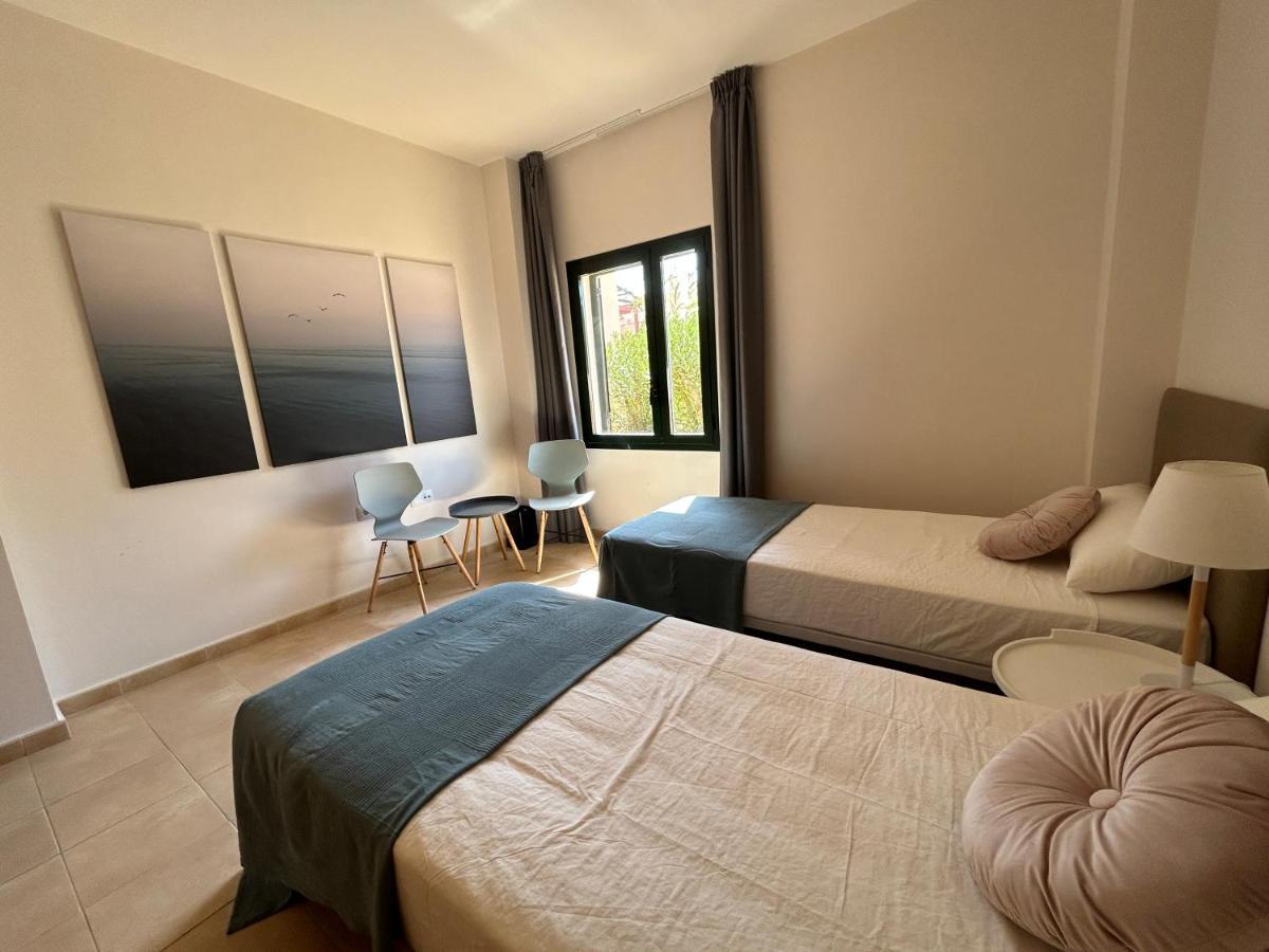 Quite & Relaxing Private Apartment For 2-6 Pers - Golf & Pool Resort - Murcia Bagian luar foto